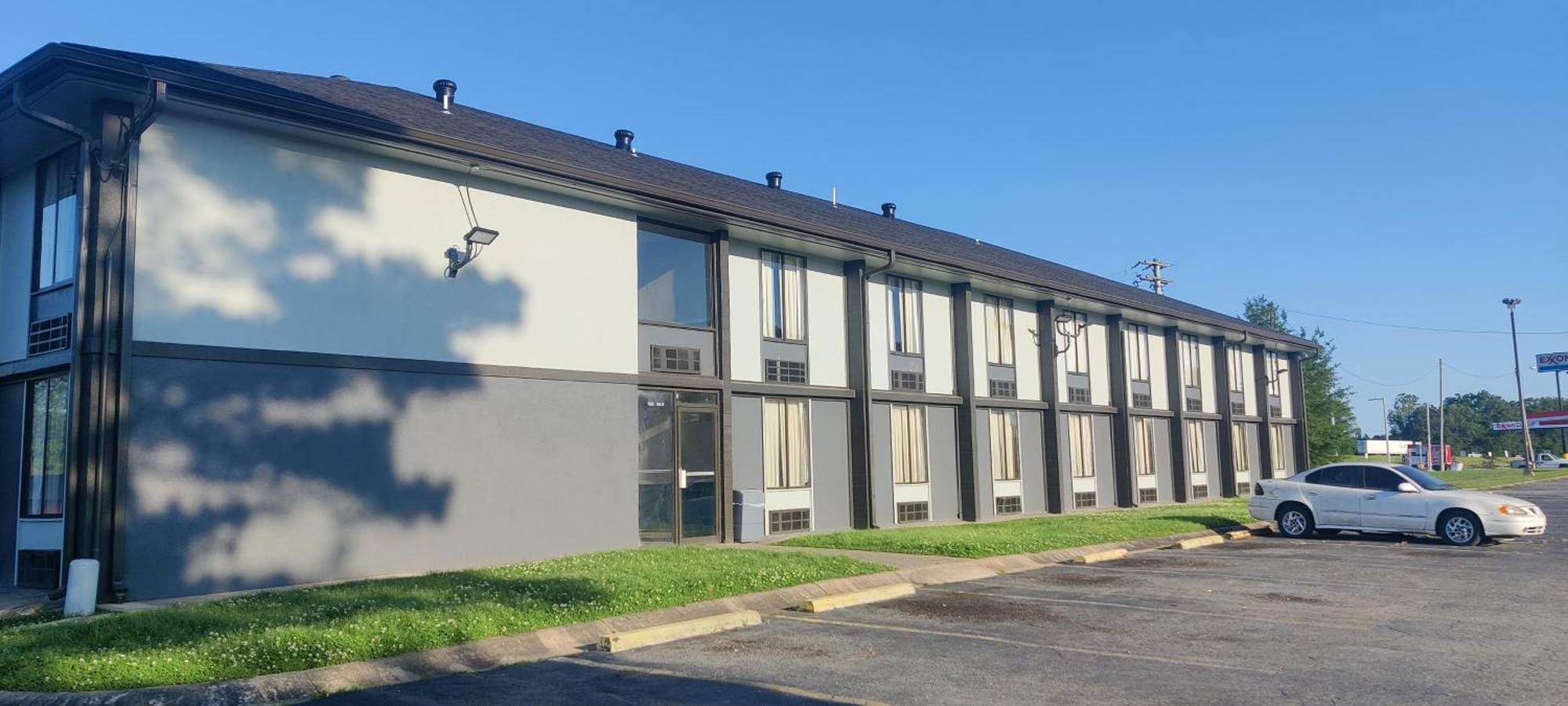 Express Inn And Suites Little Rock Exterior photo